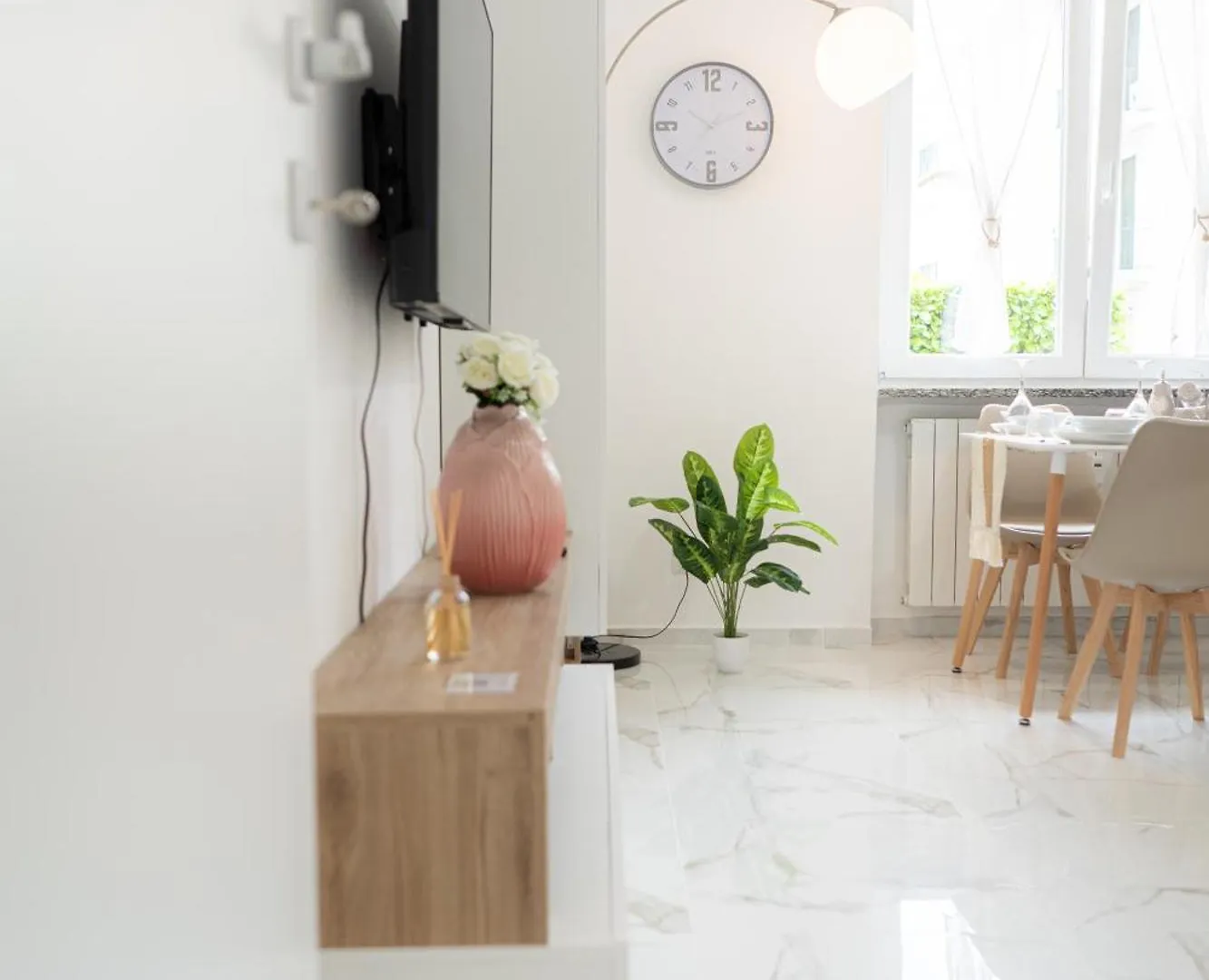 Apartment Como Lake Turati Residence